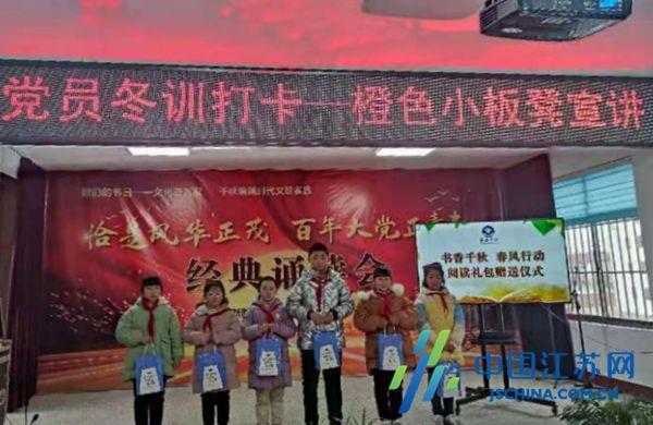 梦幻糖果森林逃生